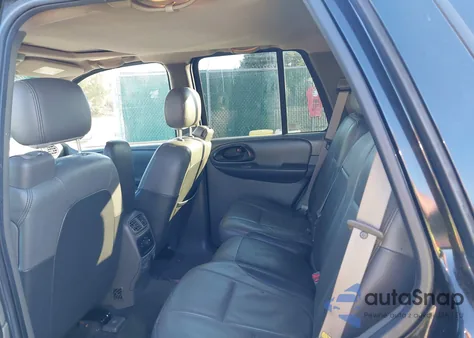 2004 Chevrolet Trailblazer Ls/Lt z USA, uszkodzony, nr VIN 1GNDS13S342210947